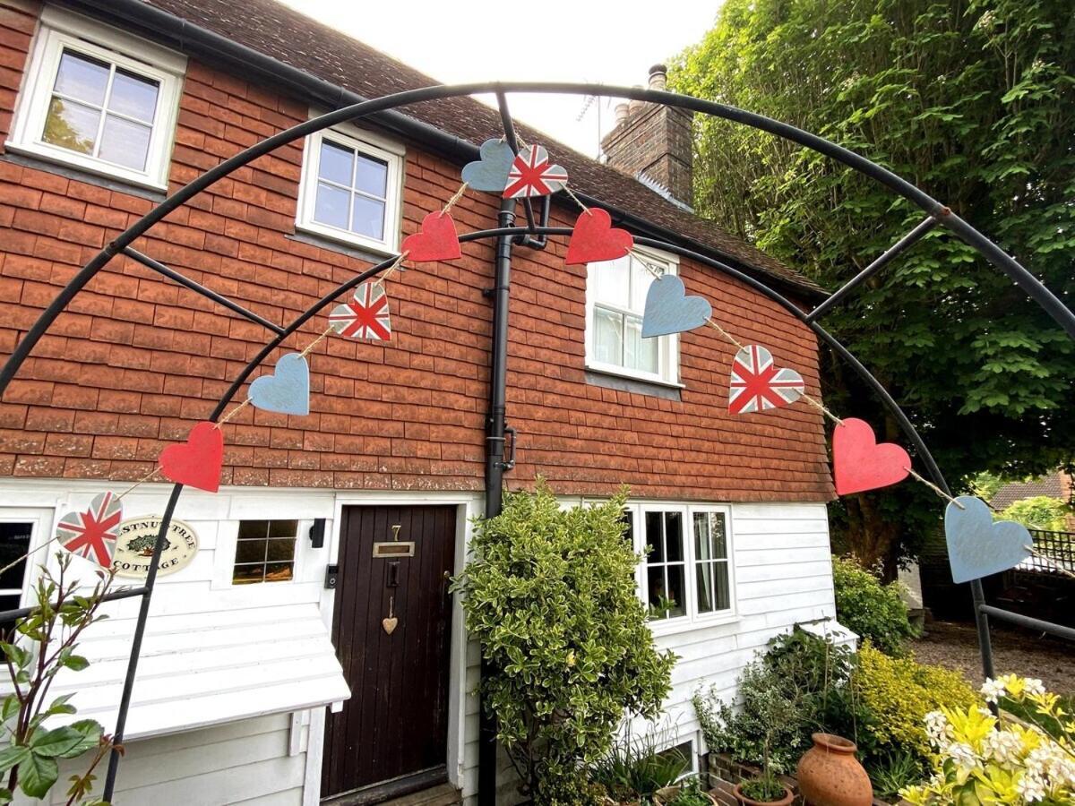 Chestnut Tree Cottage, 7 High Street Ardingly Luaran gambar
