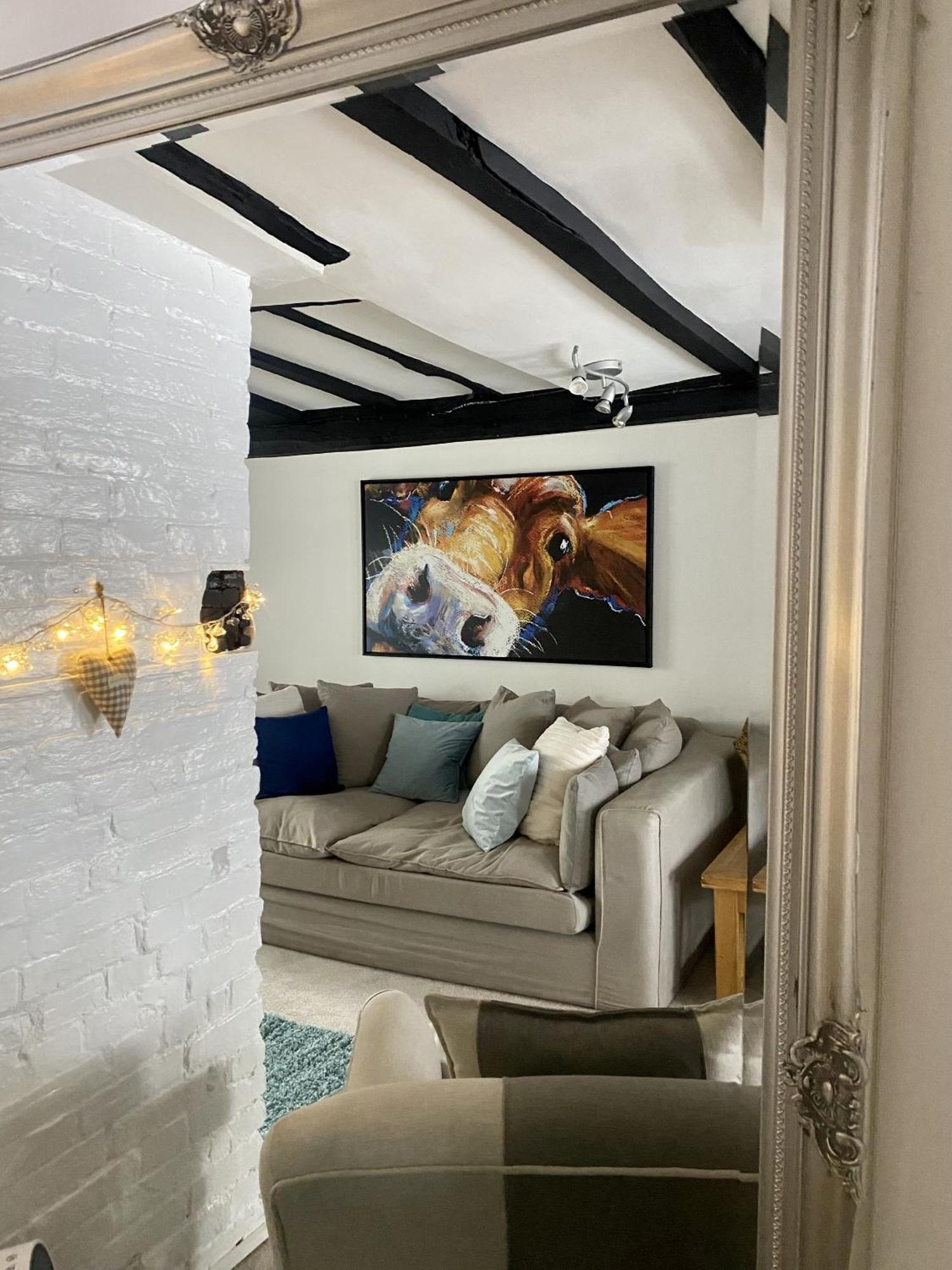 Chestnut Tree Cottage, 7 High Street Ardingly Bilik gambar