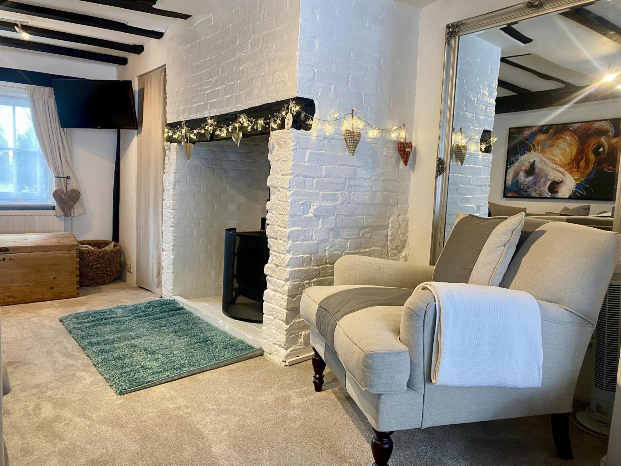 Chestnut Tree Cottage, 7 High Street Ardingly Bilik gambar