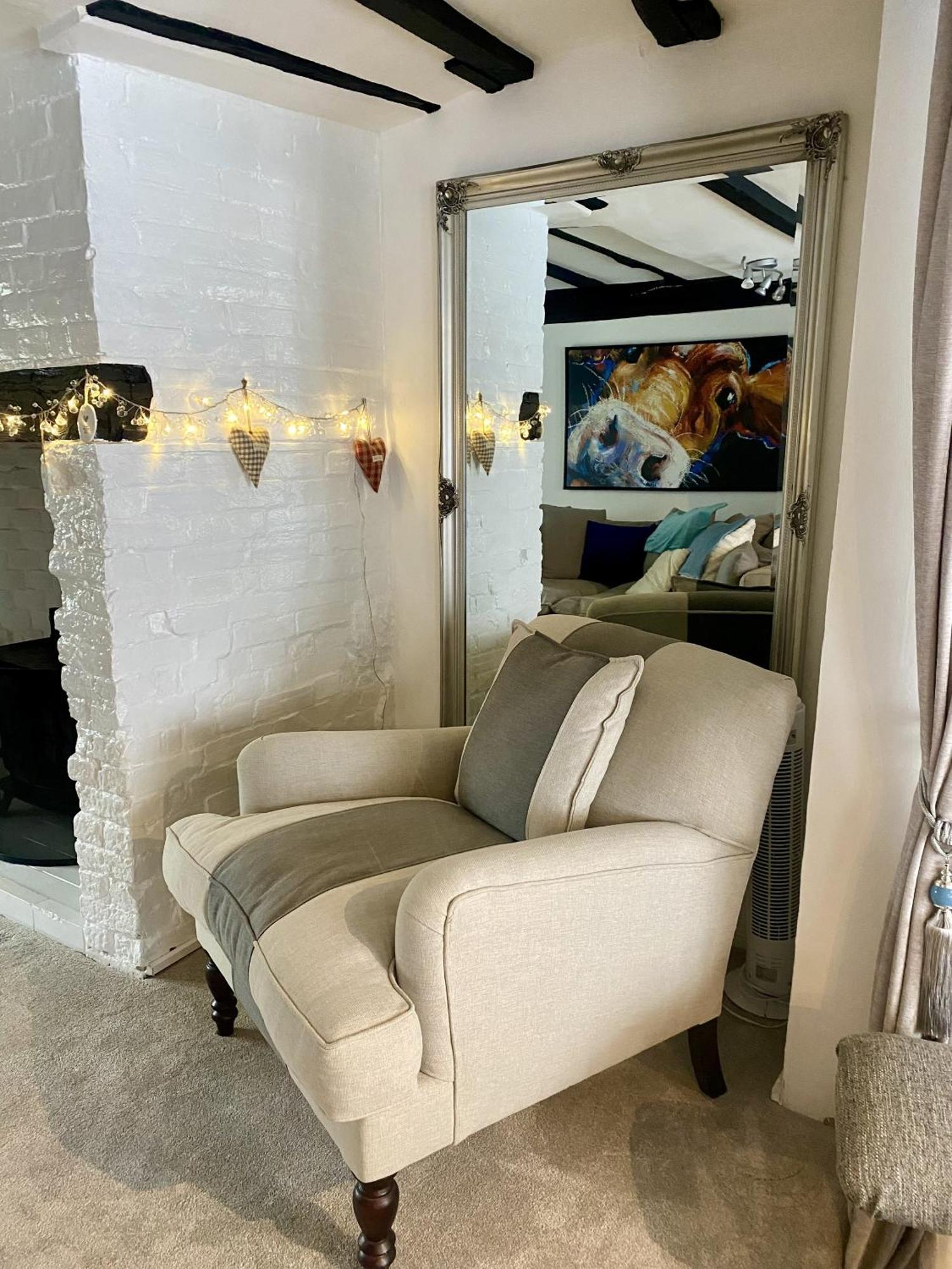 Chestnut Tree Cottage, 7 High Street Ardingly Bilik gambar