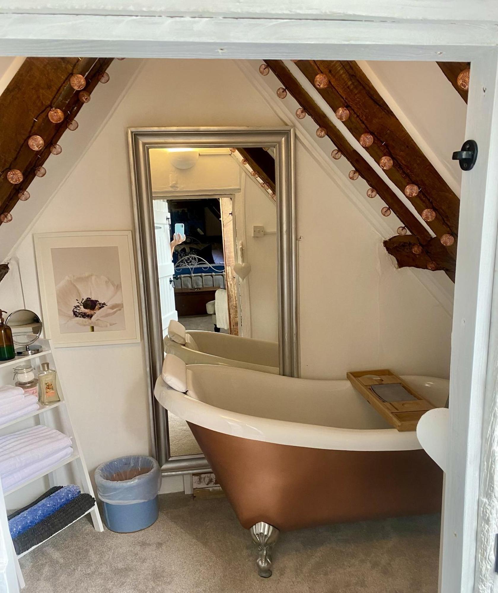 Chestnut Tree Cottage, 7 High Street Ardingly Bilik gambar